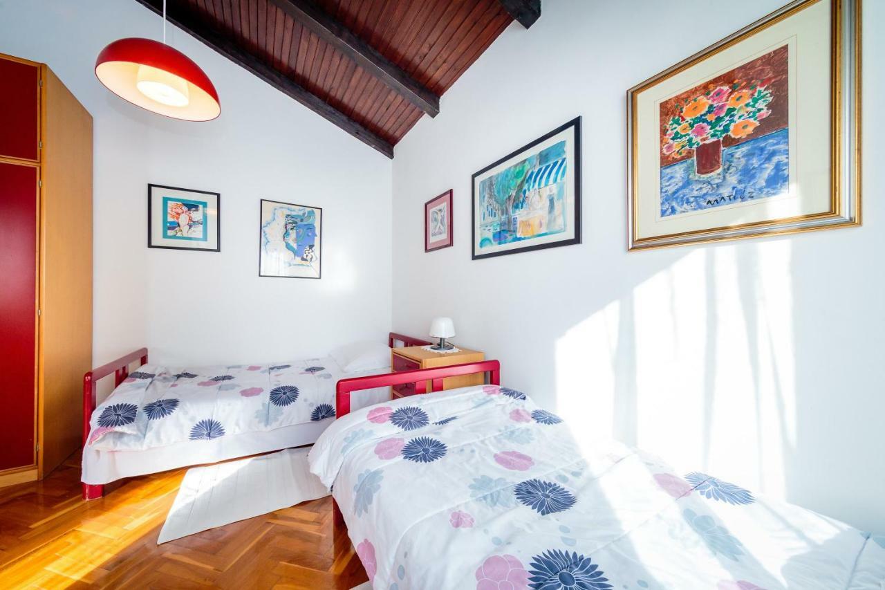 Apartments C52 Ровин Екстериор снимка